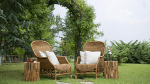 Decoração de Jardim com Madeira