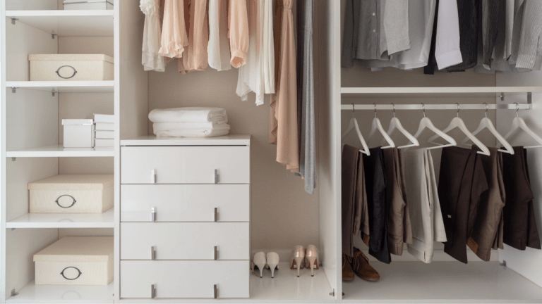 10 Ideias de Guarda-Roupa para um Ambiente Organizado